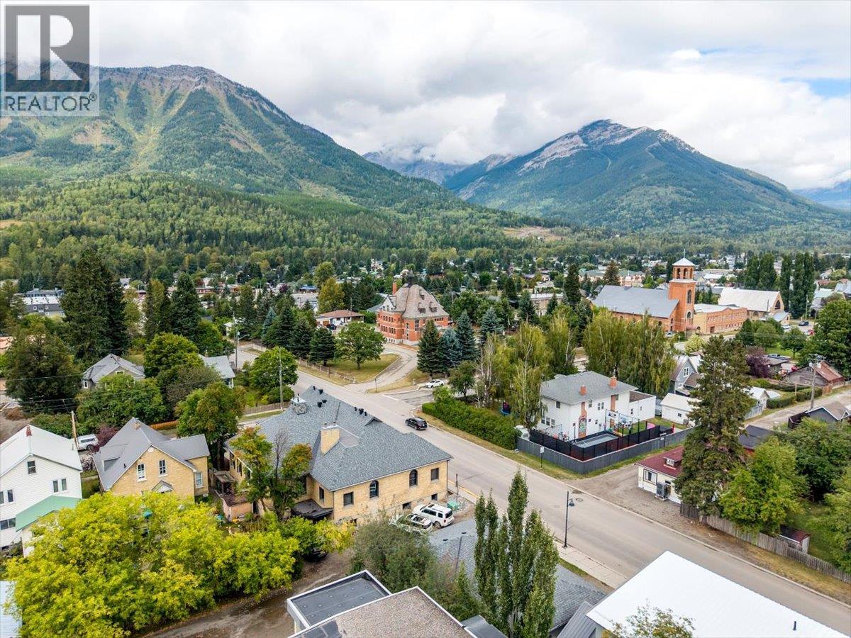 #4 392 4TH Avenue - Image 62