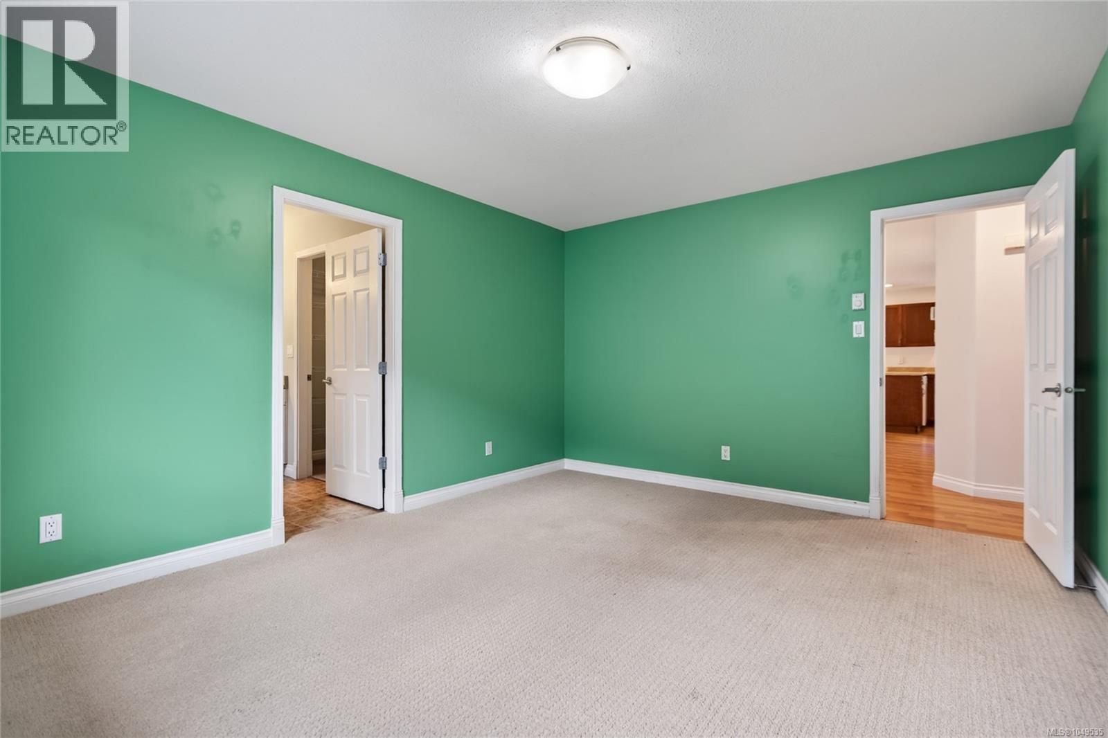 2729 Kendal Ave - 21