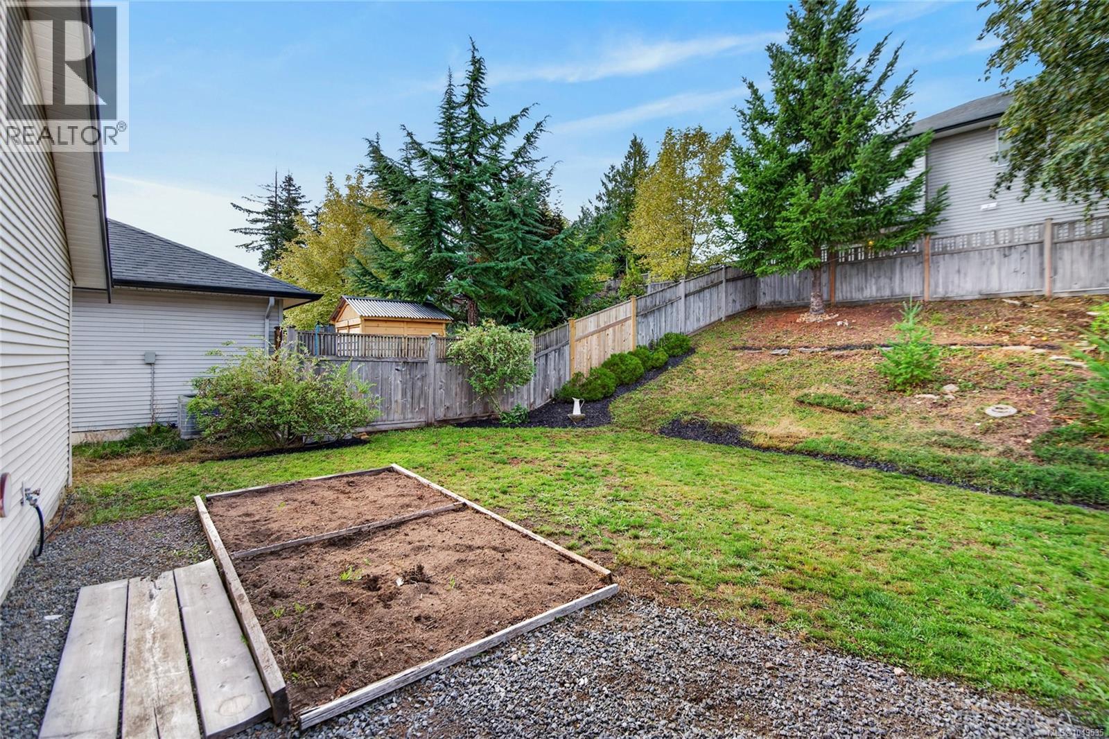 2729 Kendal Ave - 40