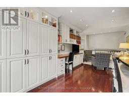 1230 Cornerbrook Place, Mississauga, ON L5C3J4 Photo 17