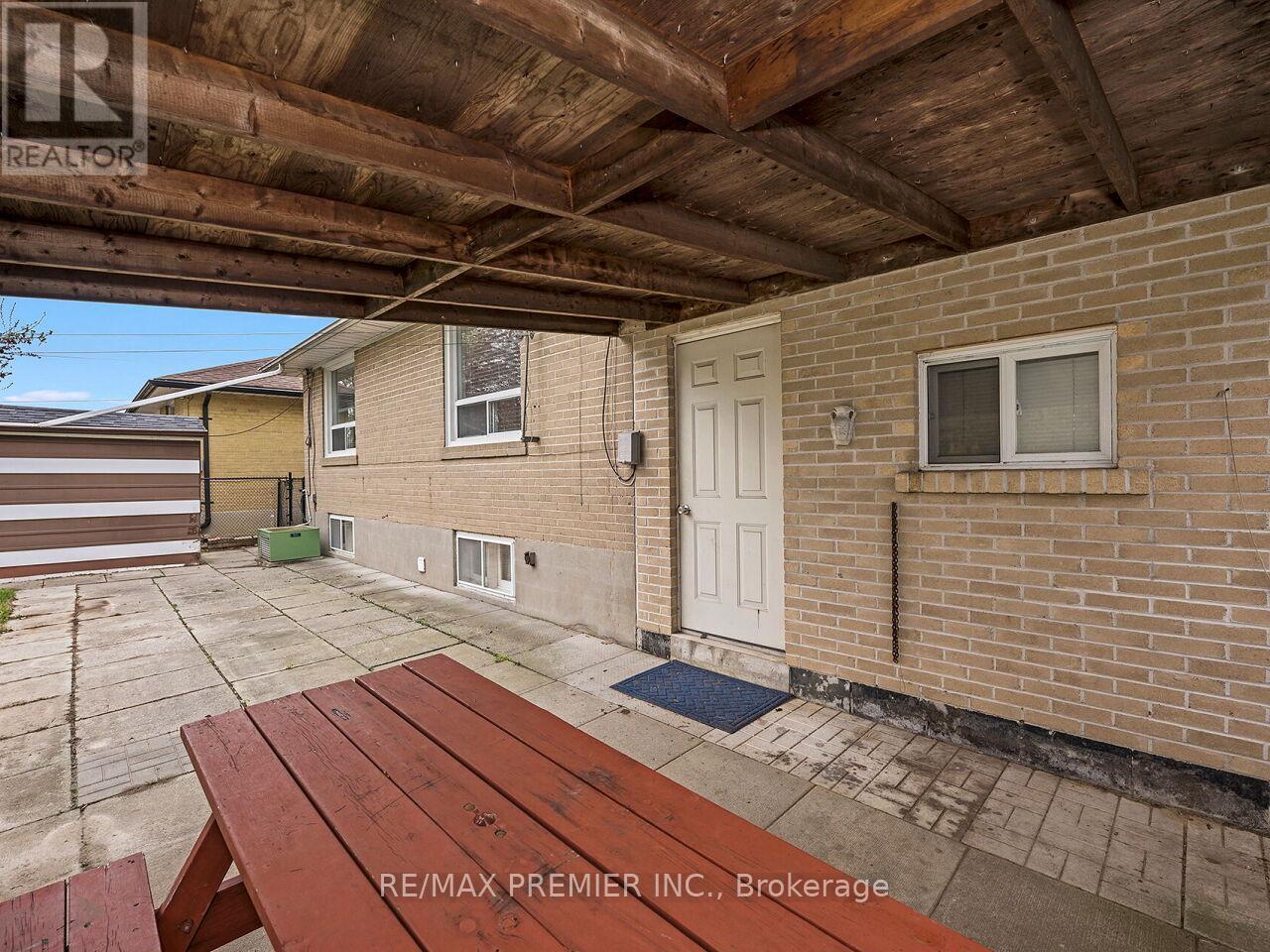 108 THISTLE DOWN BOULEVARD - 41