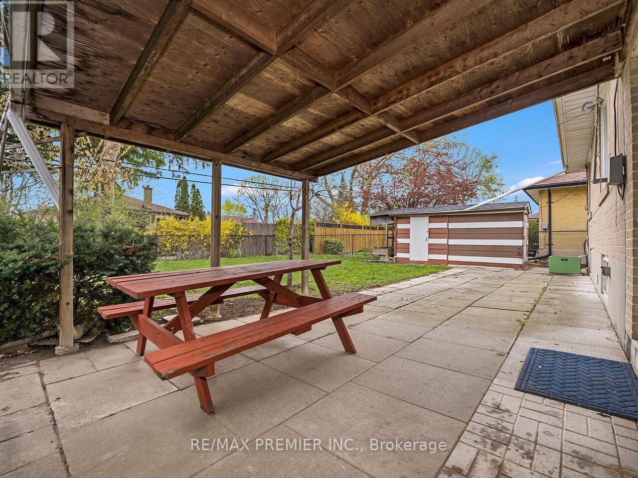 108 THISTLE DOWN BOULEVARD - 42