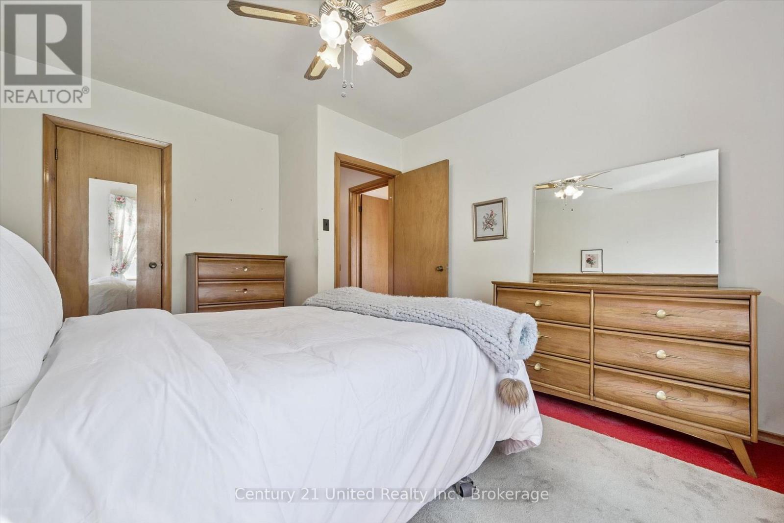 25 VANKIRK ROAD - 16