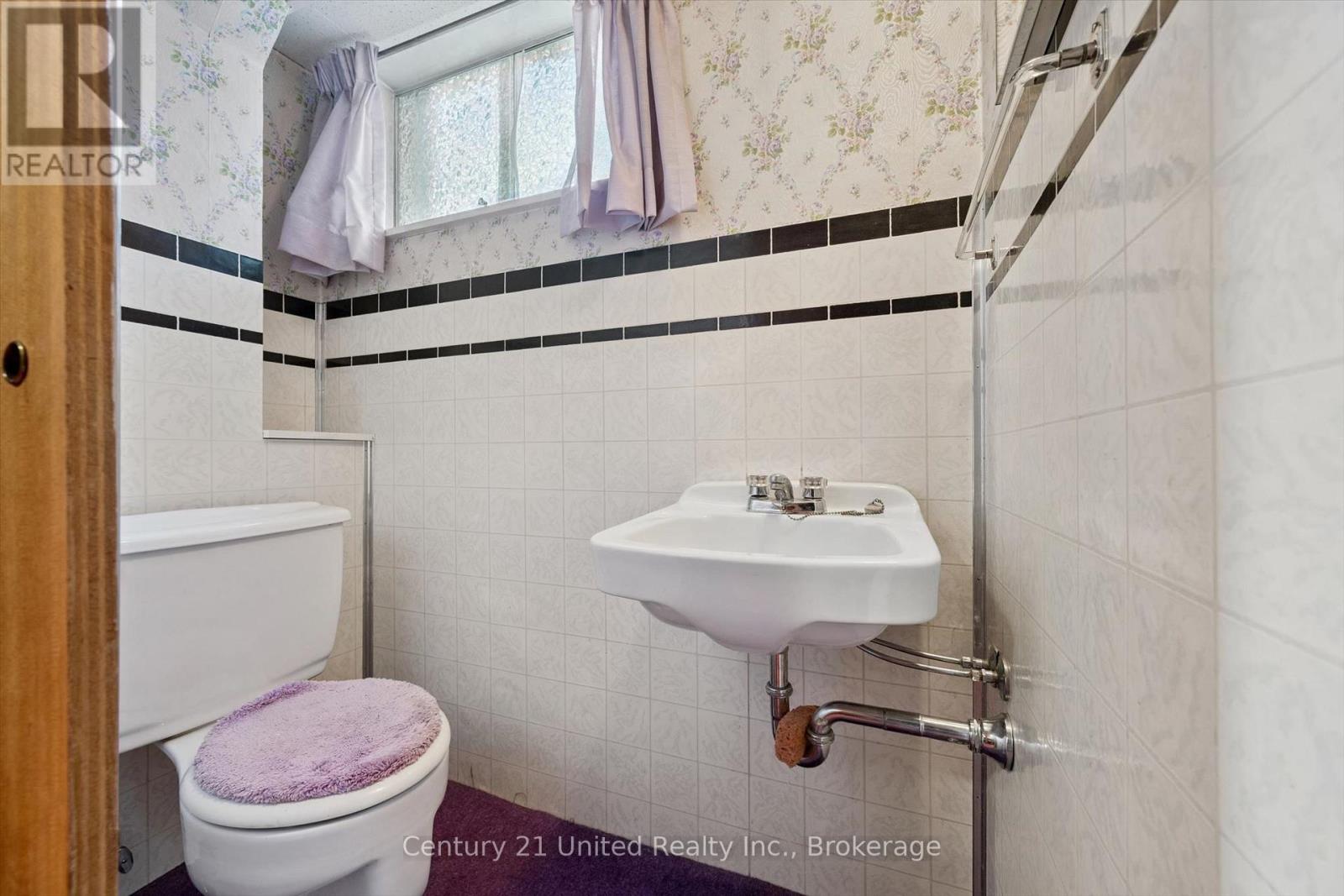25 VANKIRK ROAD - 25
