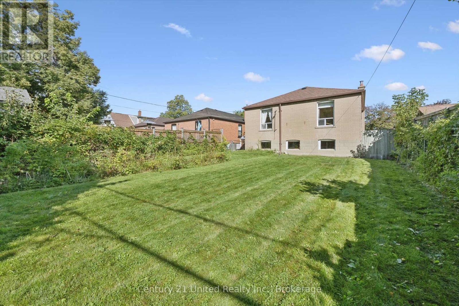 25 VANKIRK ROAD - 30