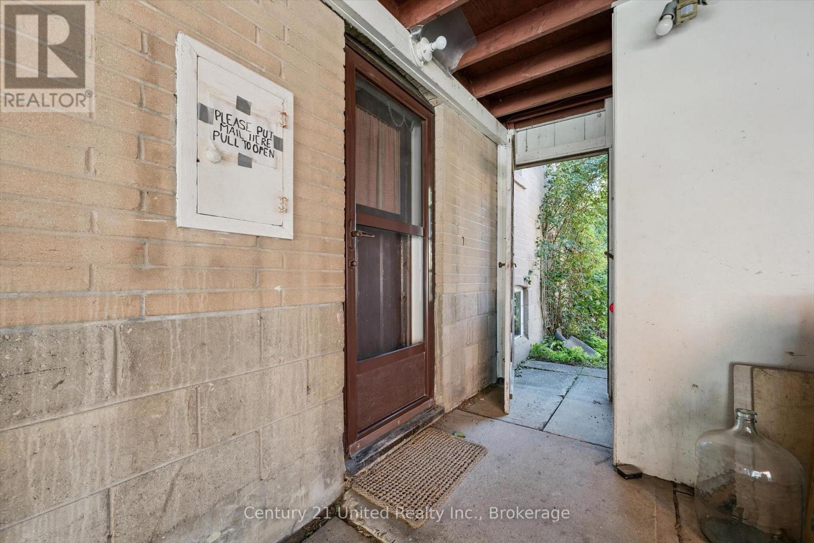 25 VANKIRK ROAD - 32