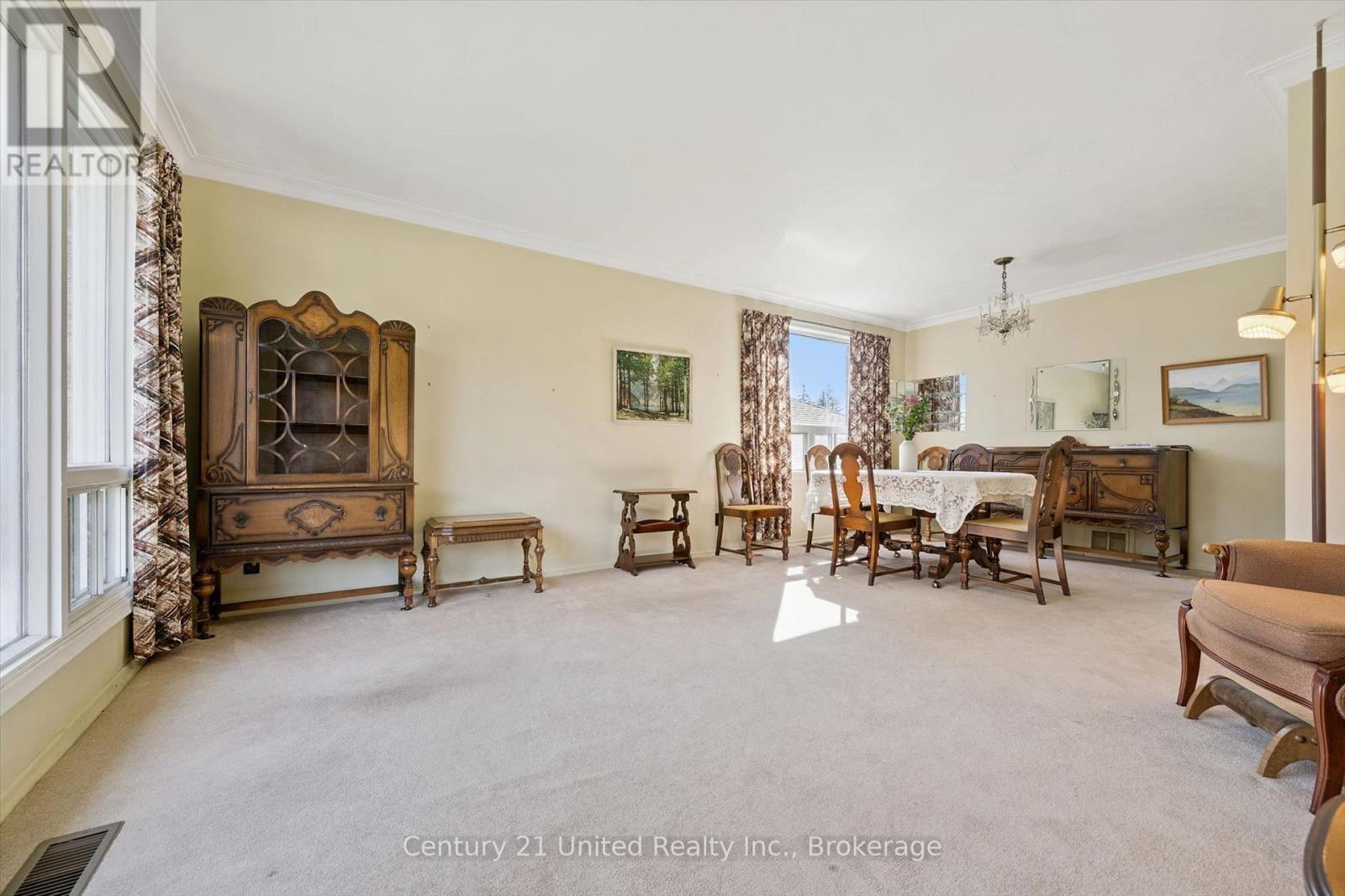 25 VANKIRK ROAD - 6