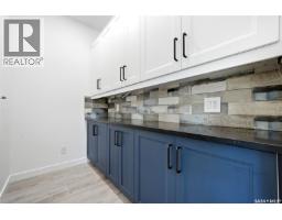 Laundry room - 3105 Assiniboine Avenue, Regina, SK S4S1E4 Photo 13