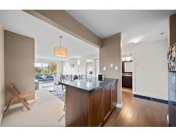 219 32725 George Ferguson Way, Abbotsford, BC V2T5M5 Photo 9