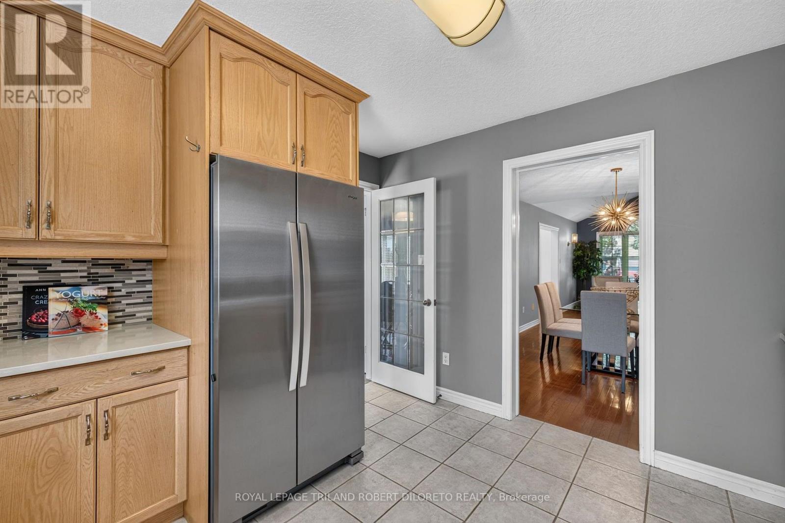 375 KINGBIRD COURT - Image 20