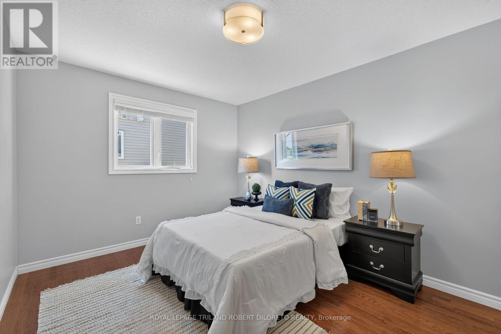 375 KINGBIRD COURT - Image 34