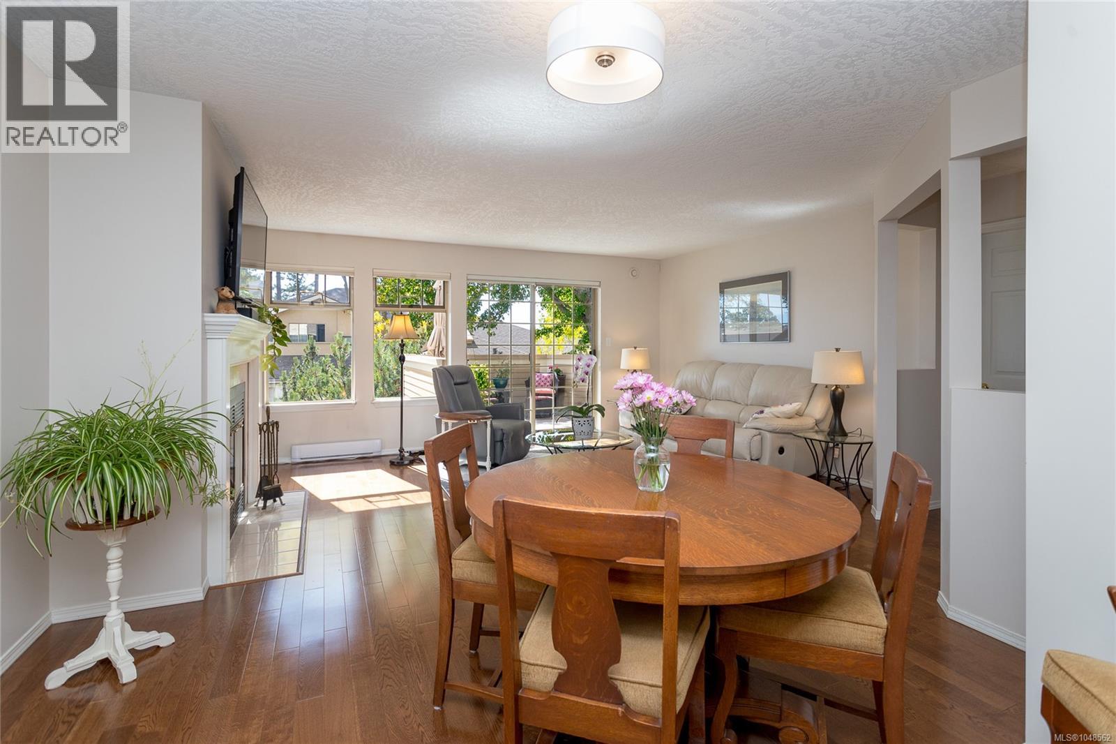 28 909 Admirals Road, Esquimalt