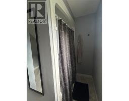 7 Brook Street thumbnail 13
