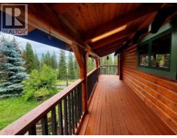 4165 43 Highway, Elkford, BC V0B1H0 Photo 13
