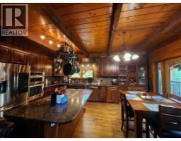 4165 43 Highway, Elkford, BC V0B1H0 Photo 16