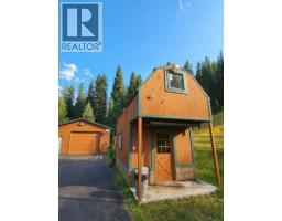 Primary Bedroom - 4165 43 Highway, Elkford, BC V0B1H0 Photo 6