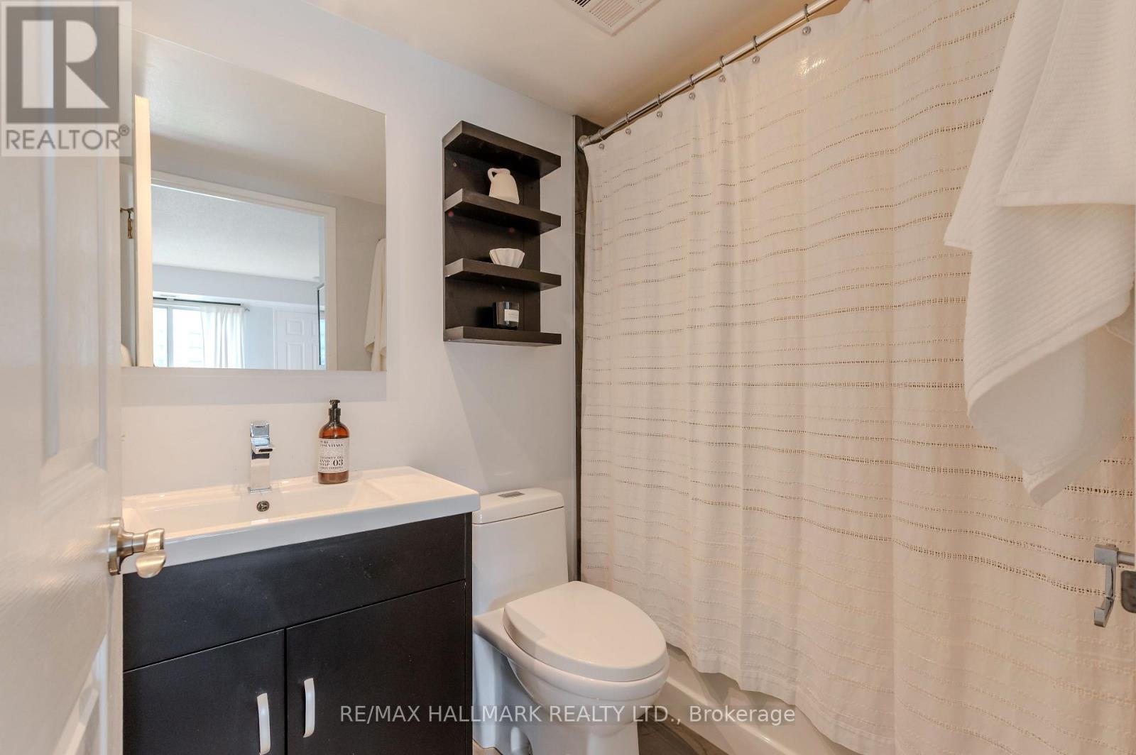 #308 906 SHEPPARD AVENUE W - 15