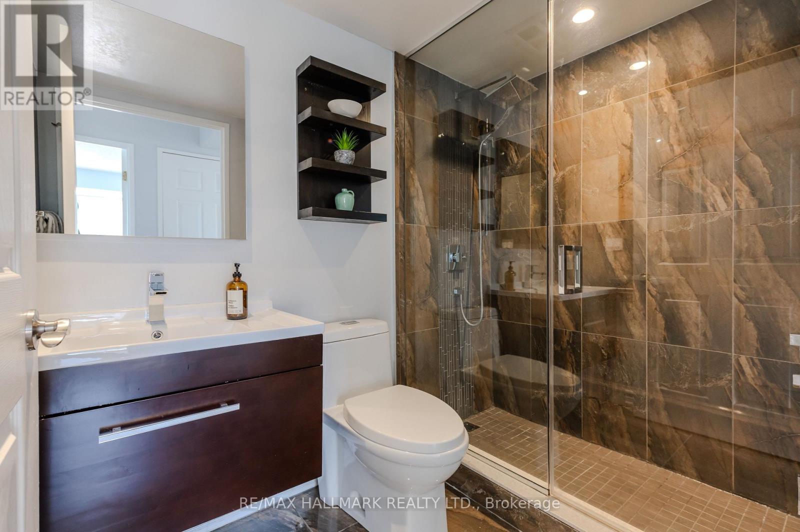 #308 906 SHEPPARD AVENUE W - 18