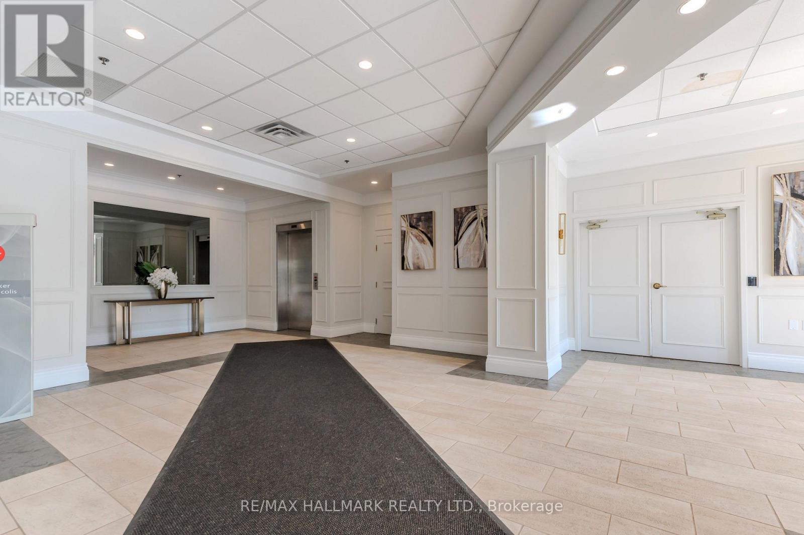 #308 906 SHEPPARD AVENUE W - 24