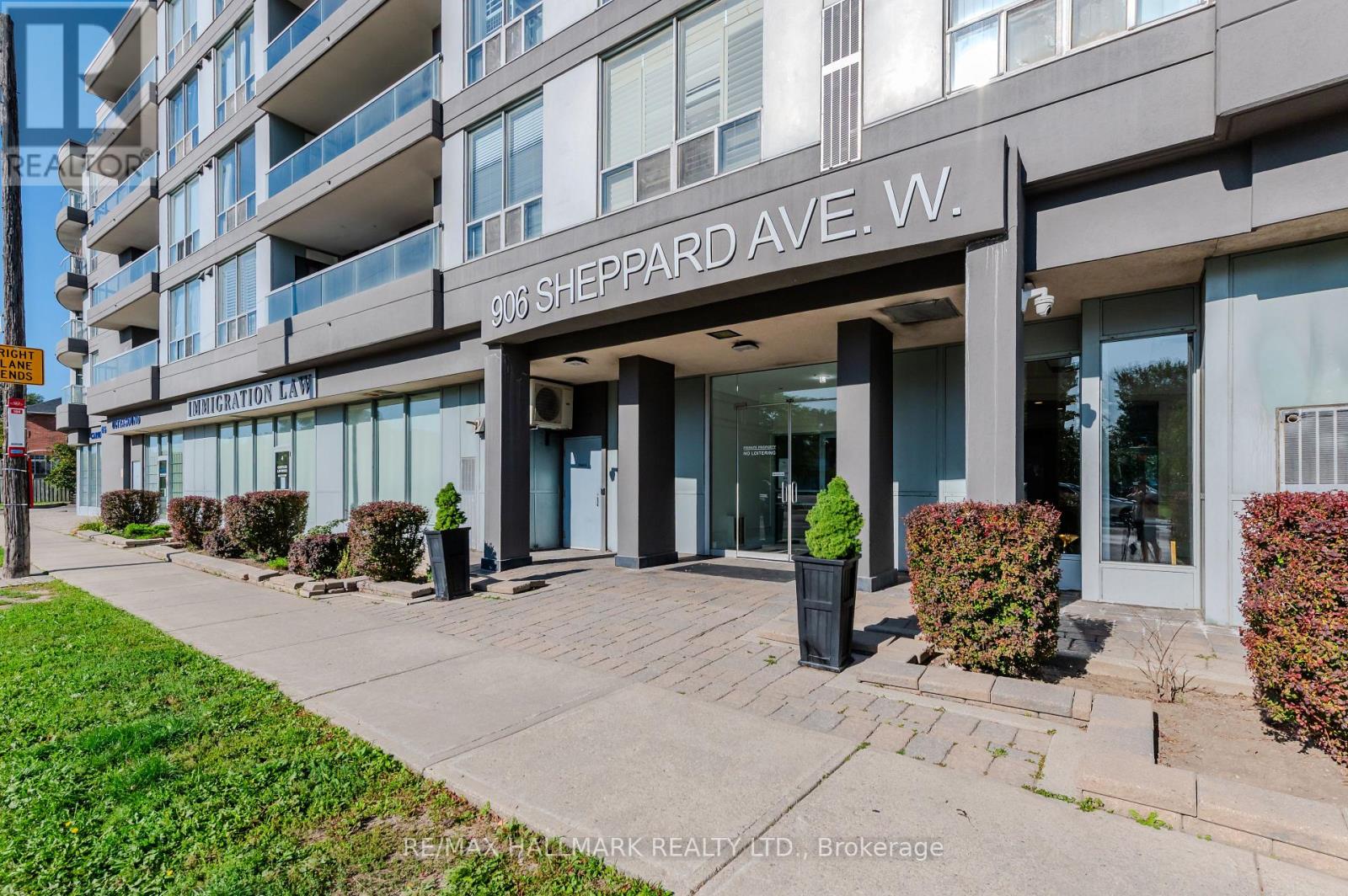 #308 906 SHEPPARD AVENUE W - 29
