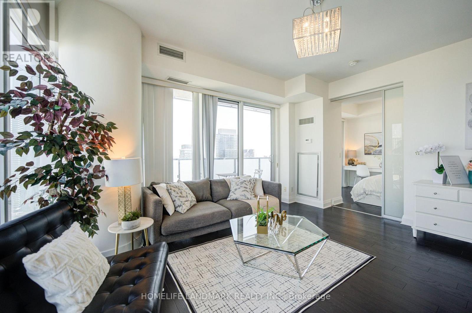 #3410 1080 BAY STREET - 13
