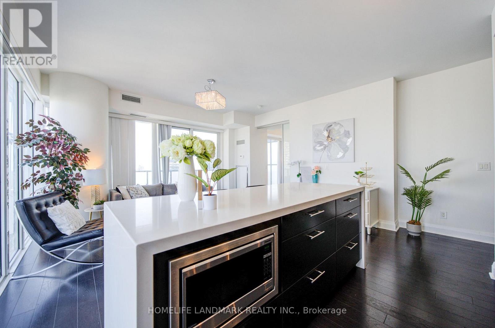 #3410 1080 BAY STREET - Image 9
