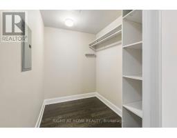 2804 - 2181 Yonge Street, Toronto, ON M4S2B1 Photo 11