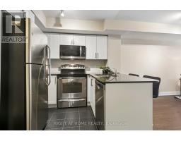 2804 - 2181 Yonge Street, Toronto, ON M4S2B1 Photo 6