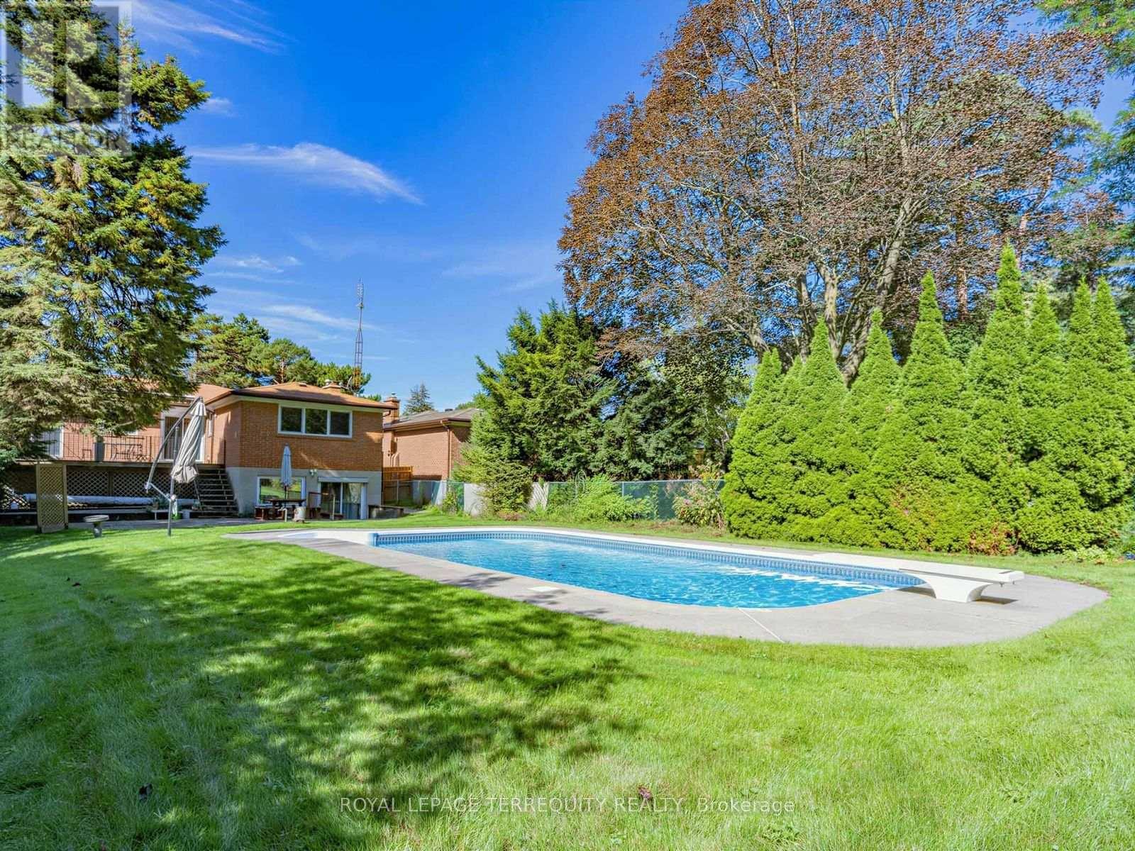 43 ZAPH AVENUE - 35