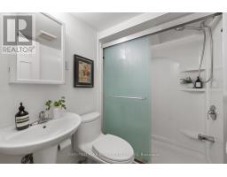 139 Hammersmith Avenue, Toronto, ON M4E2W5 Photo 37