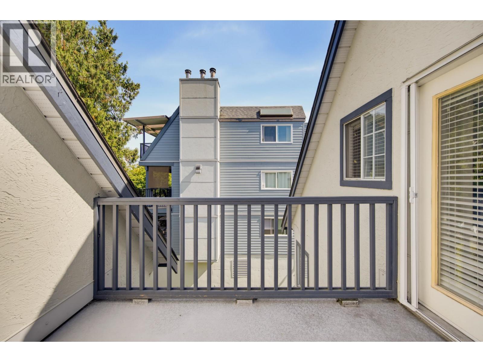 4 4890 48 AVENUE, Delta