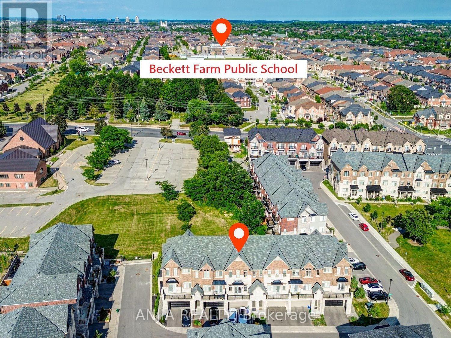 7 BEAUFORT WAY, Markham photo 5