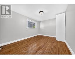 2 Aurora Heights Drive, Aurora, ON L4G2W4 Photo 11