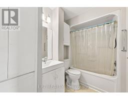 Bedroom 3 - 10342 Ravenshoe Road, Georgina, ON L9P1R2 Photo 7
