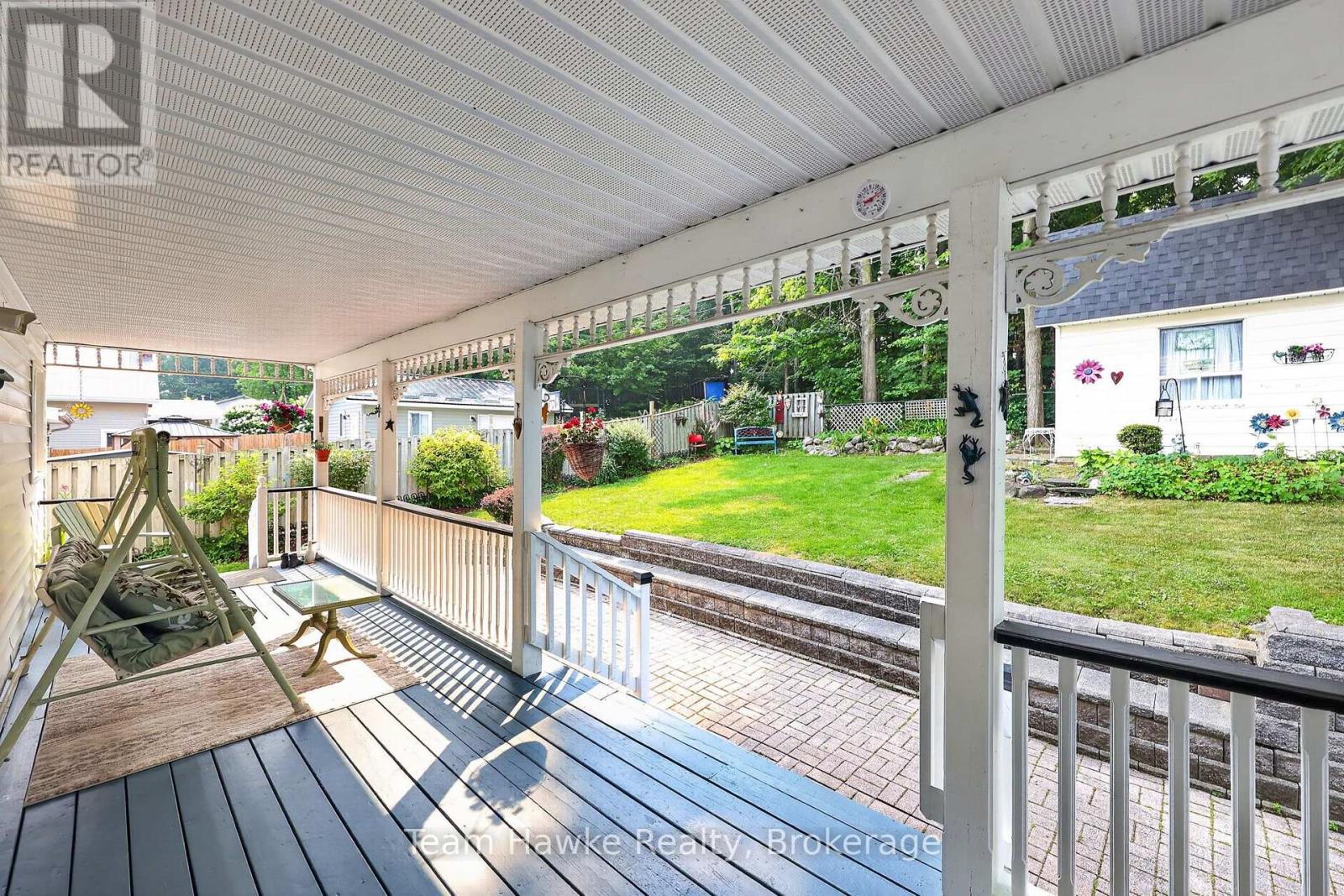 255 HANLY STREET - 37