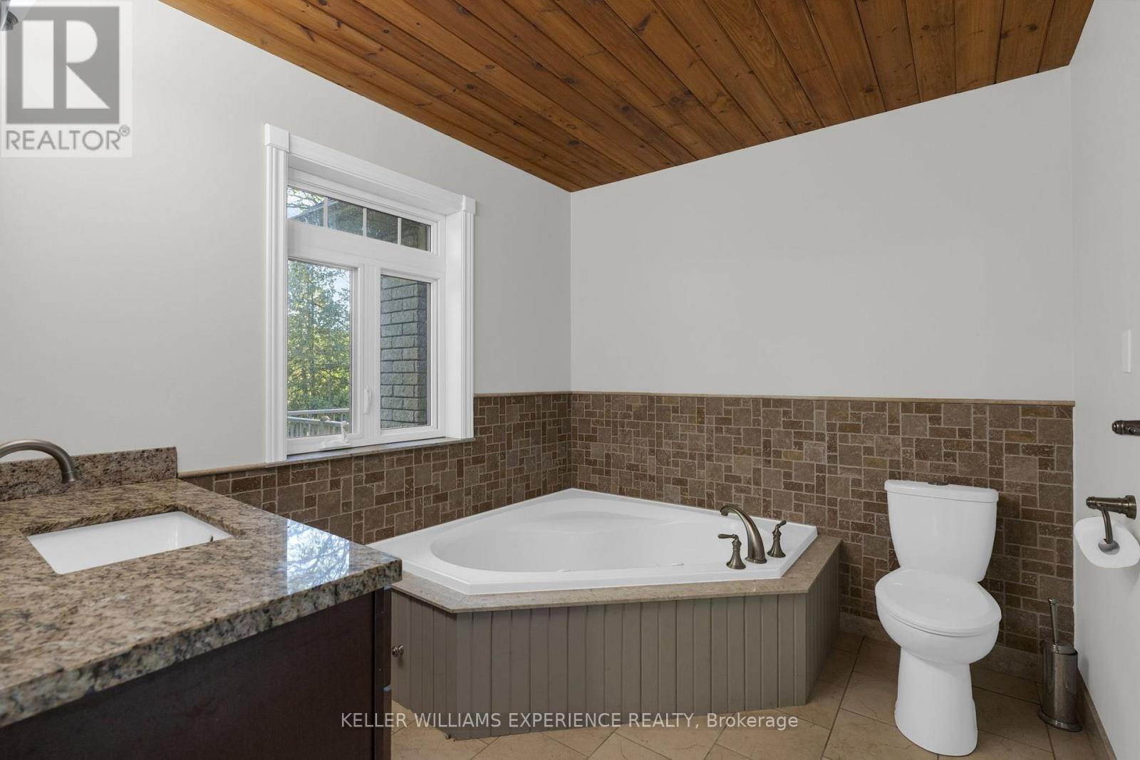 229 SUNNIDALE ROAD - Image 16