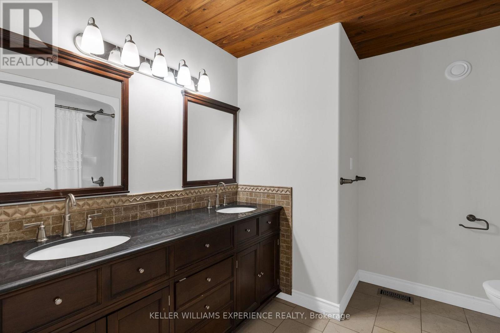 229 SUNNIDALE ROAD - Image 21