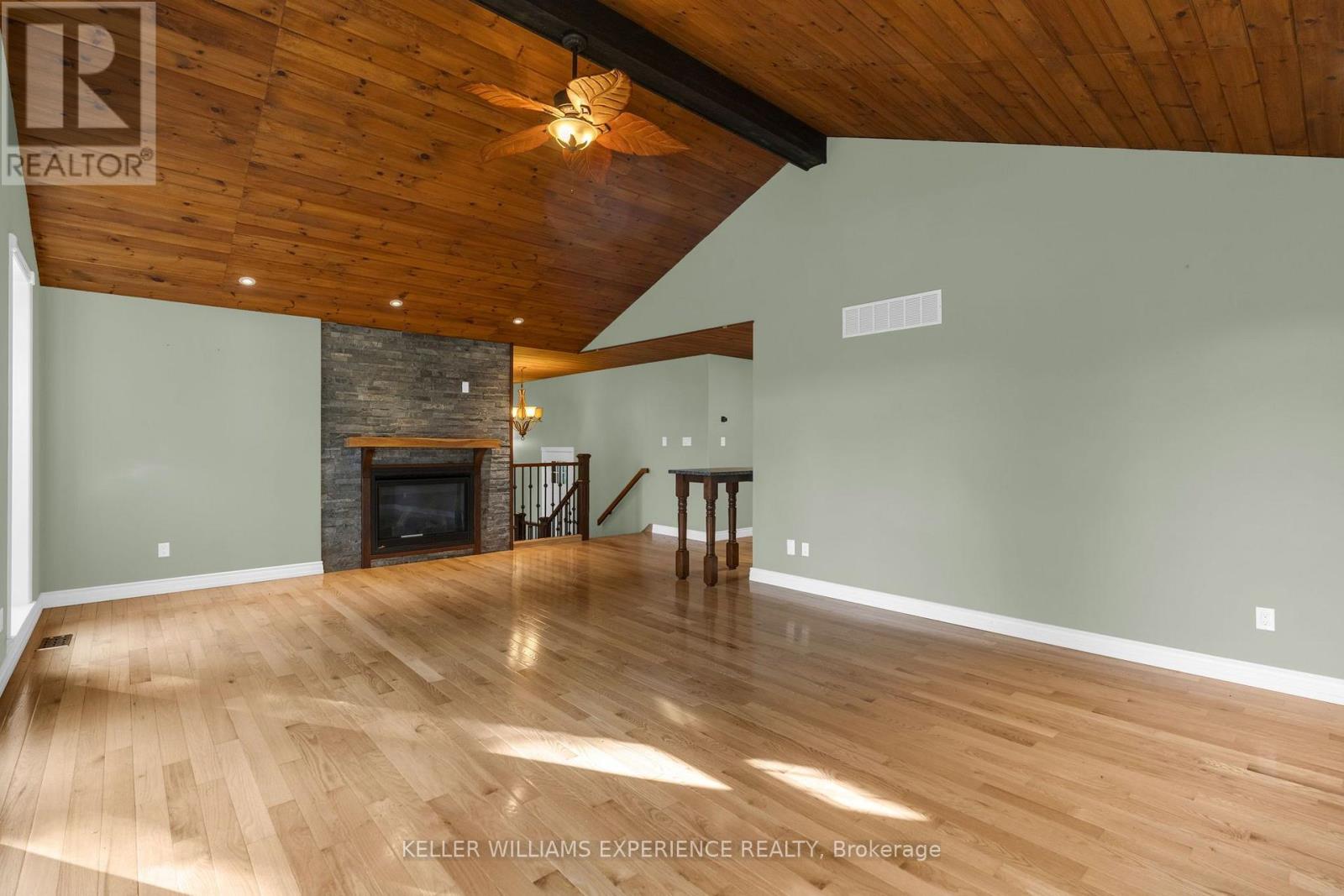 229 SUNNIDALE ROAD - 7