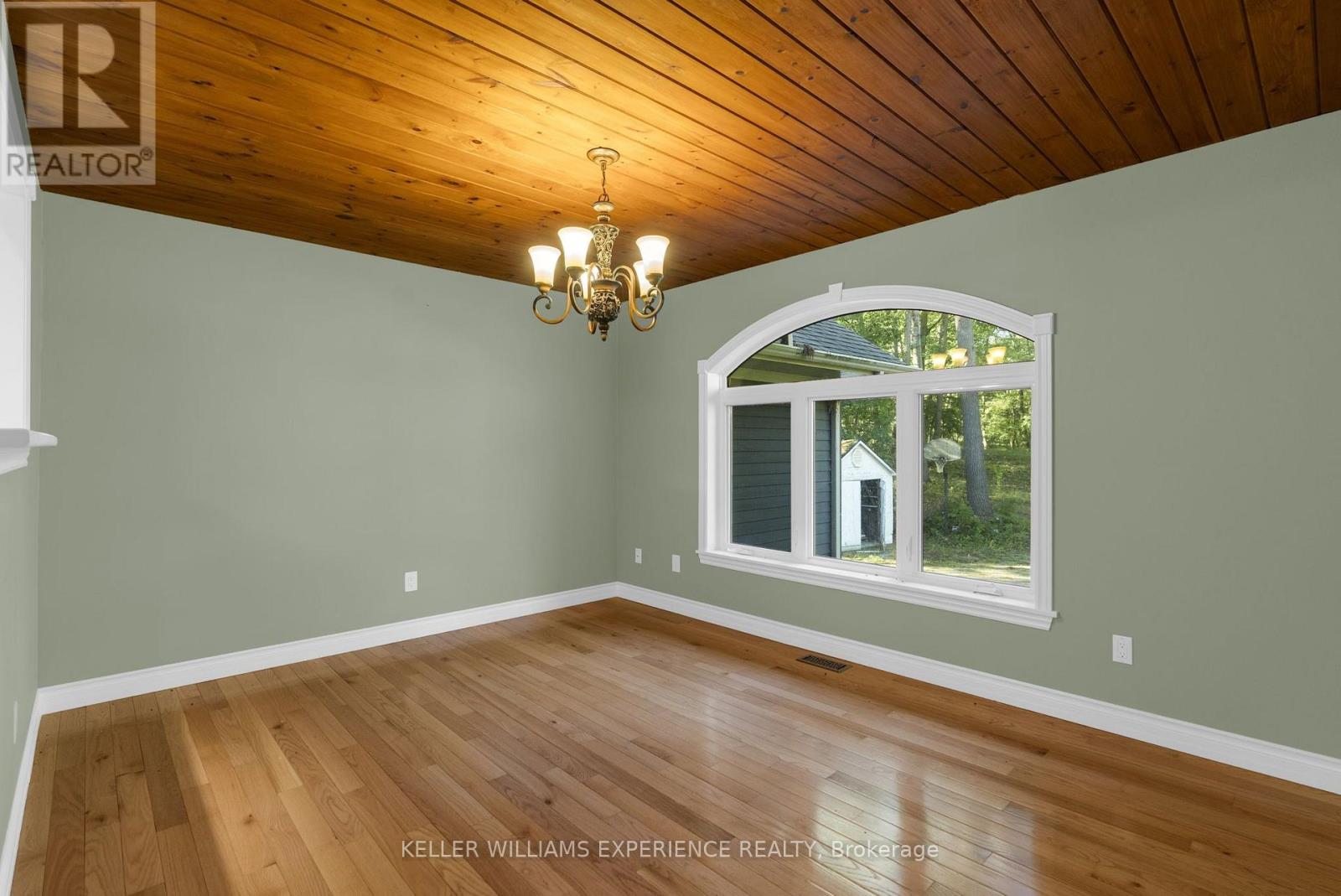 229 SUNNIDALE ROAD - 9