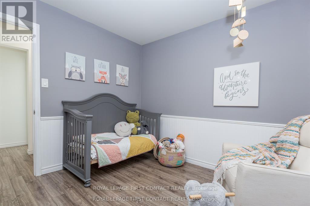 3 OREN BOULEVARD - 30