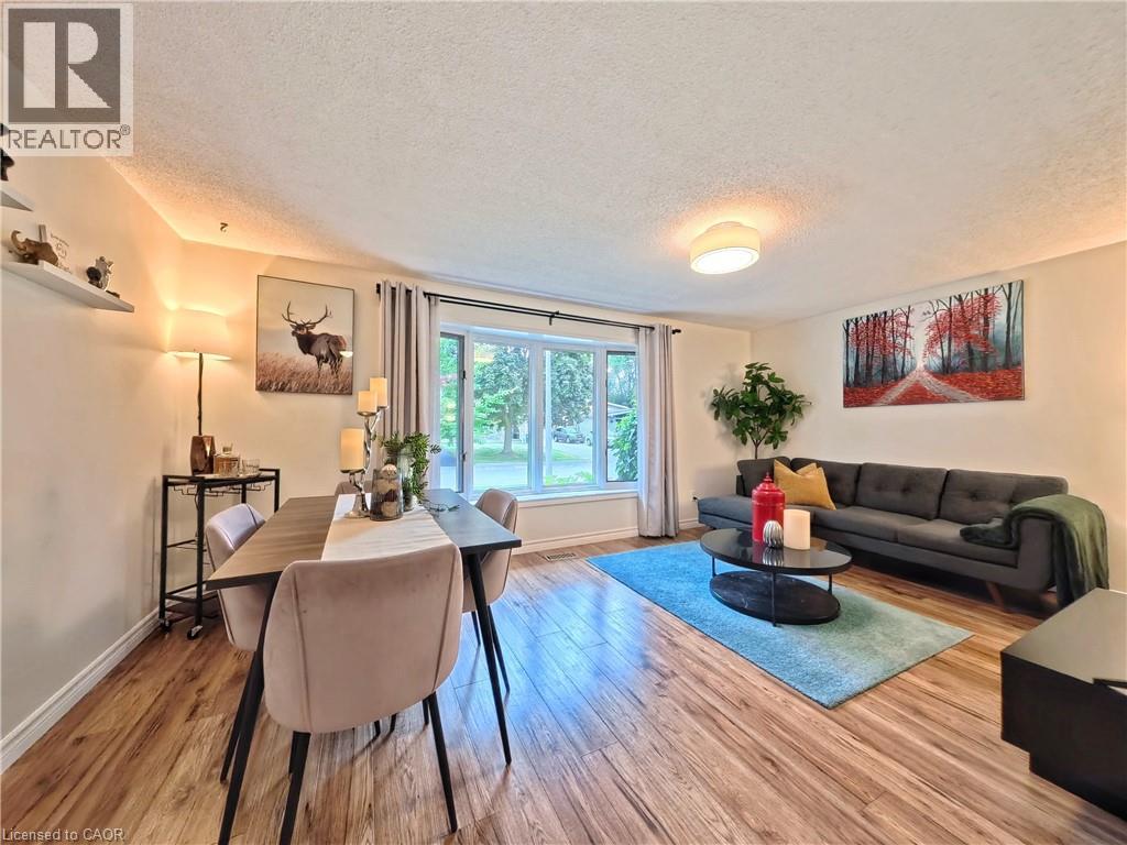 380 GRANGEWOOD Drive, Waterloo — photo 8