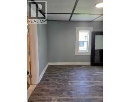 206 1 Avenue E, Foremost, AB T0K0X0 Photo 9