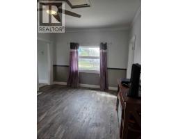 206 1 Avenue E, Foremost, AB T0K0X0 Photo 12