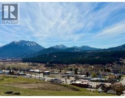 8142 26 Avenue, Coleman, AB T0K0M0 Photo 38