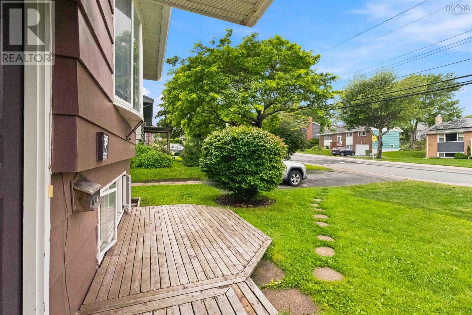 68 Flamingo Drive, Clayton Park — photo 2