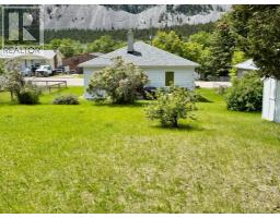 14825 21 Avenue S, Frank, AB T0K0E0 Photo 17