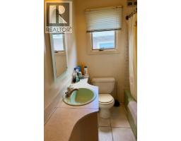 14825 21 Avenue S, Frank, AB T0K0E0 Photo 8