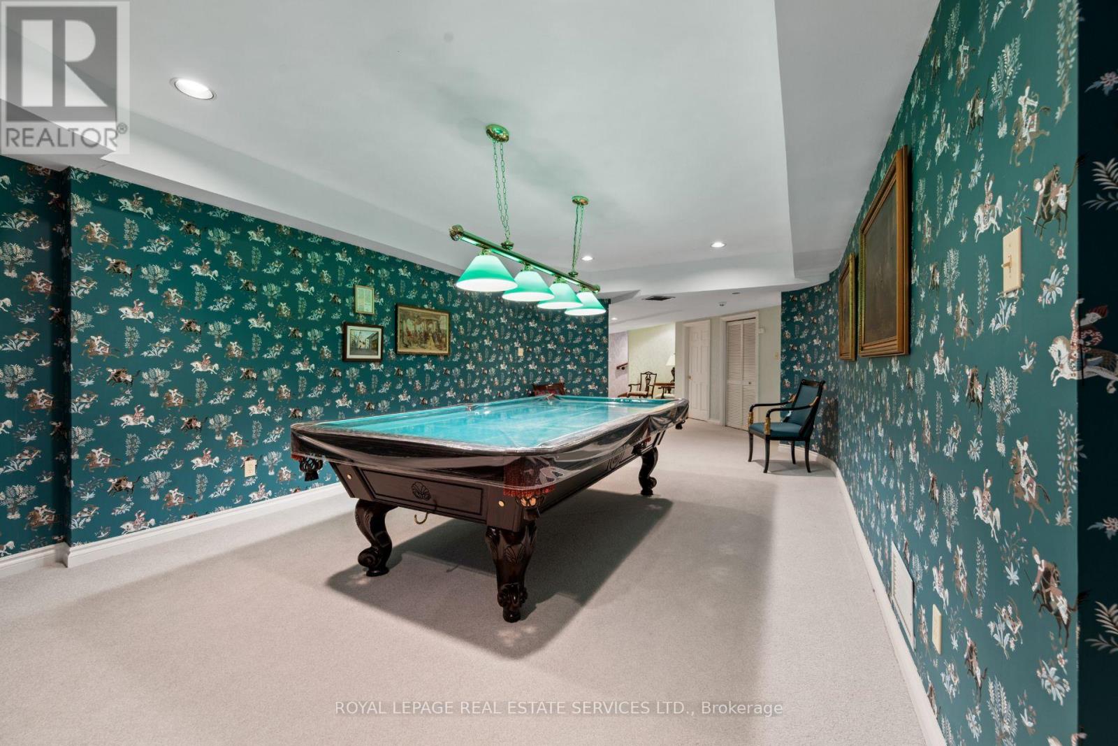 7 THE GREEN PINES - 36
