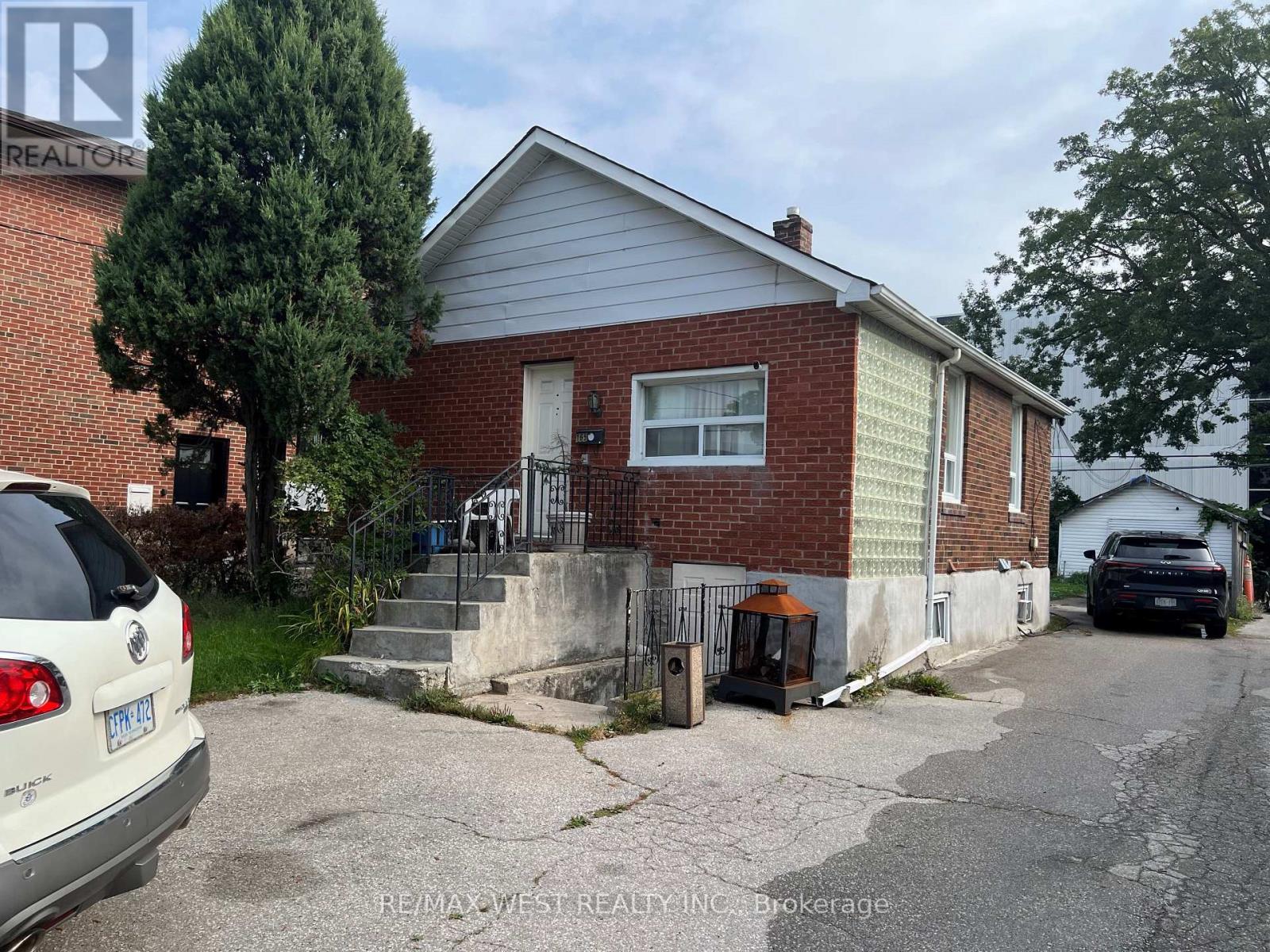 165 THIRTIETH STREET - 1