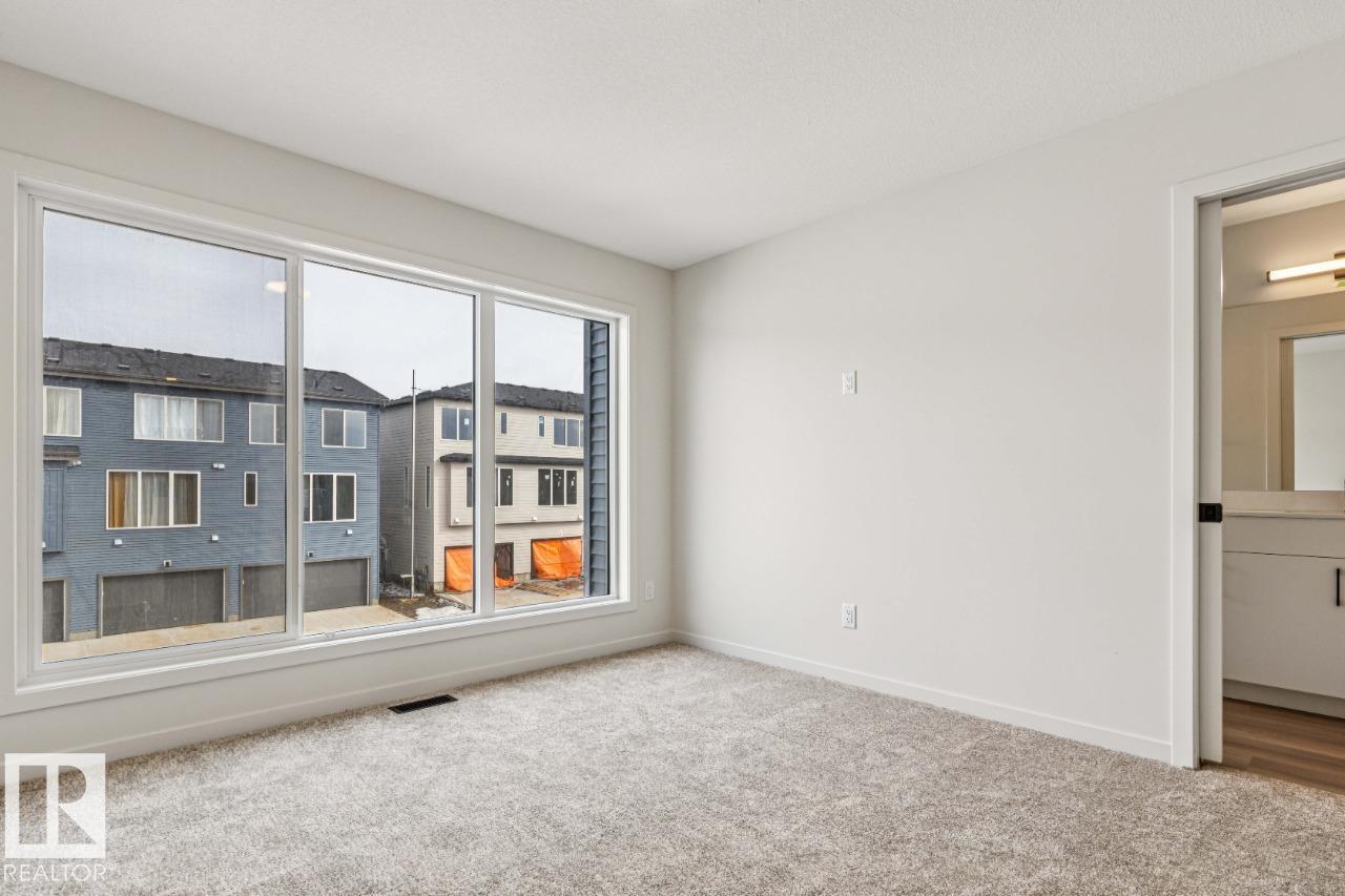 319 30 ST SW - 20